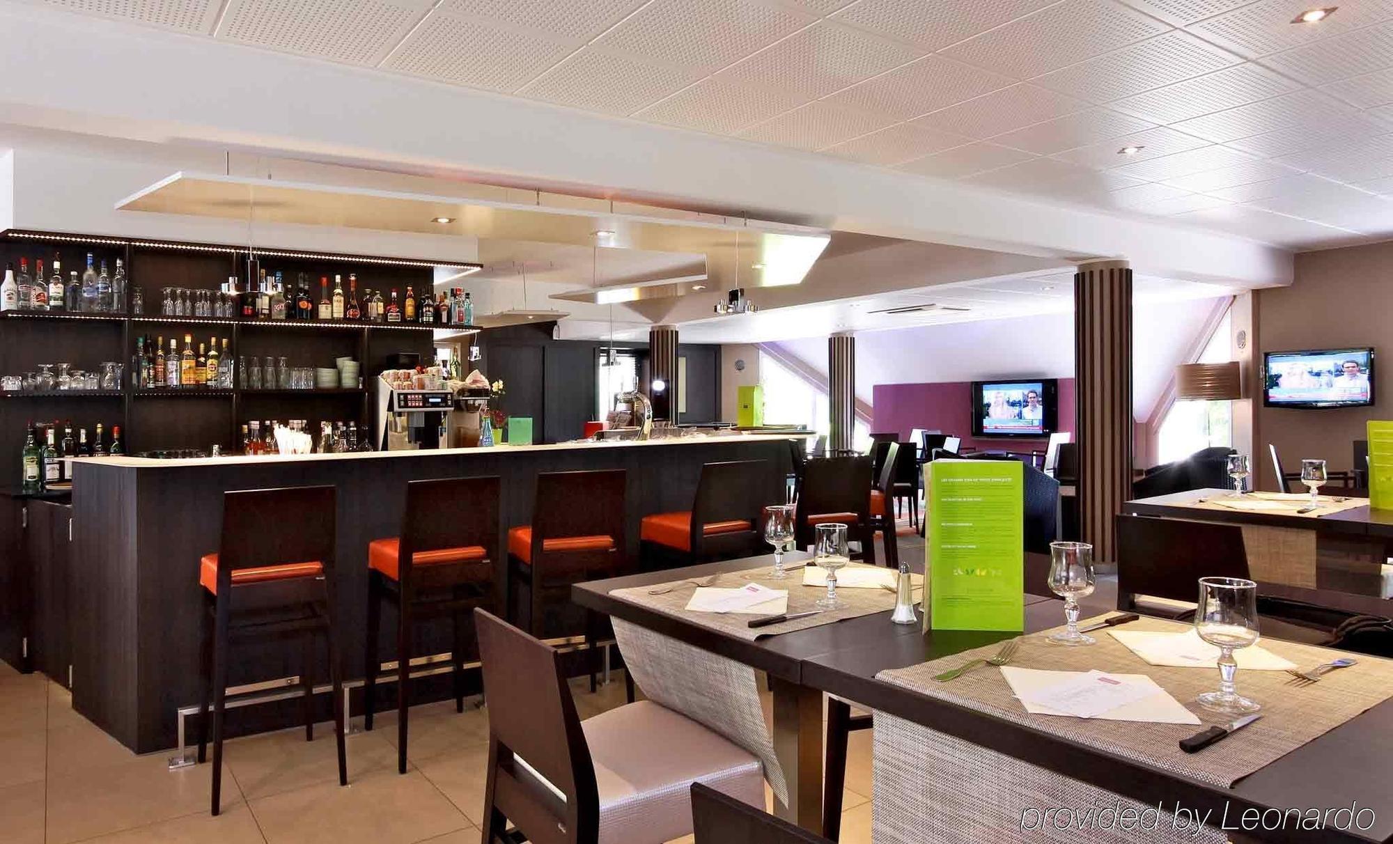 Mercure Hexagone Luxeuil Restoran fotoğraf